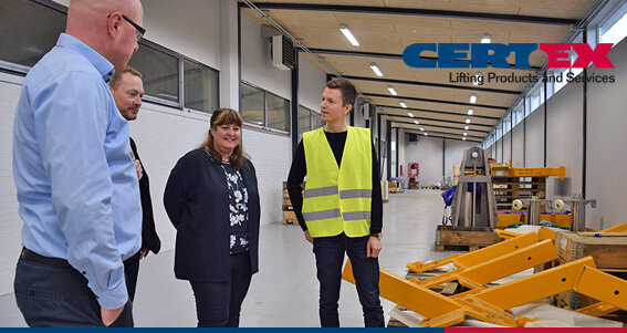 Folketingsmedlem på besøg hos CERTEX Danmark | © CERTEX Danmark A/S Folketingsmedlem på besøg hos CERTEX | © CERTEX Danmark A/S